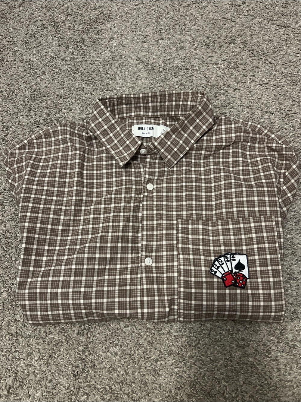 Hollister Brown and White Plaid Short-Sleeve Button-Up Shirt with Card Patch